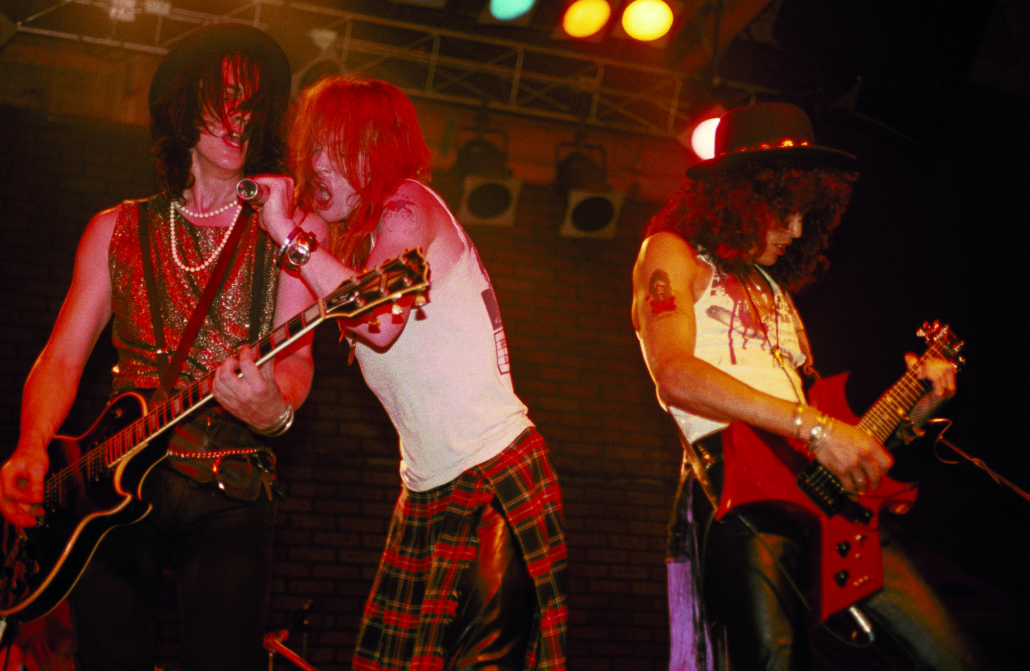 1985. 
Guns n’ Roses wird in Los Angeles gegründet – in den 1990er Jahren gehört die Combo zu den erfolgreichsten Bands der Welt.
©iStock by Getty Images