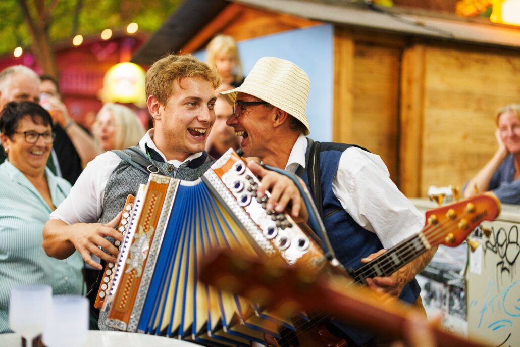 Vom Schlagernachmittag bis zur Studiwiesn – auch heuer gibt es wieder ein breites Programm.