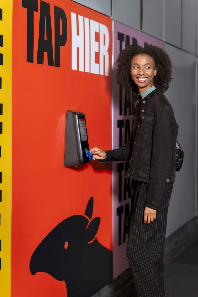 Anhalten, scannen und los: Tap+Ride, eine besonders einfache Ticketlösung. © Fabian Skala